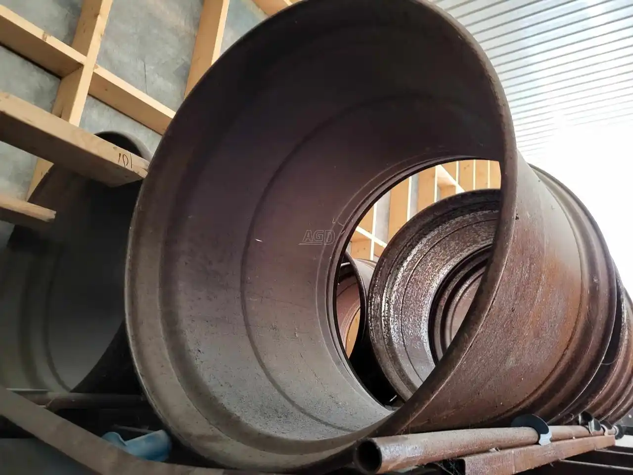 Gallery image 1 for New Multistar 28x30.5 Rims