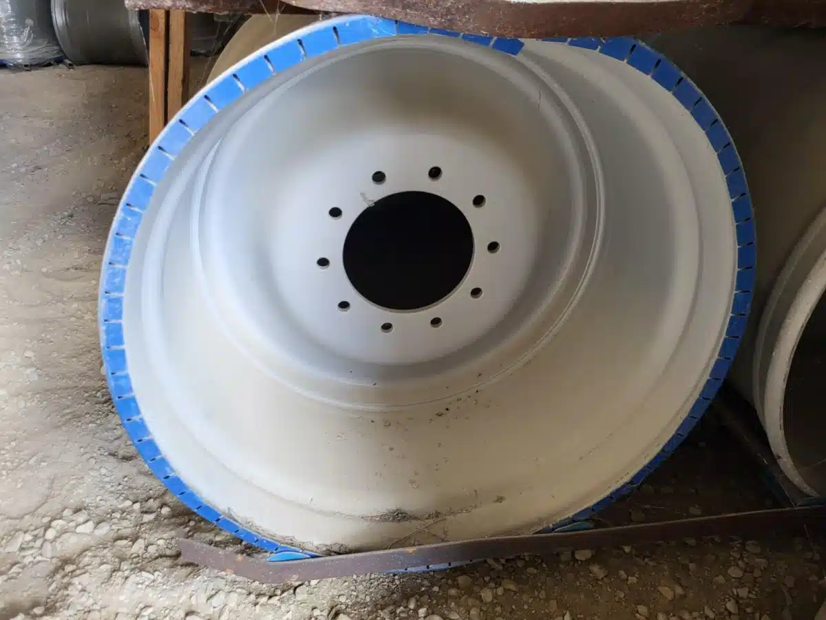 Gallery image 1 for New Multistar 28x30.5 Rims