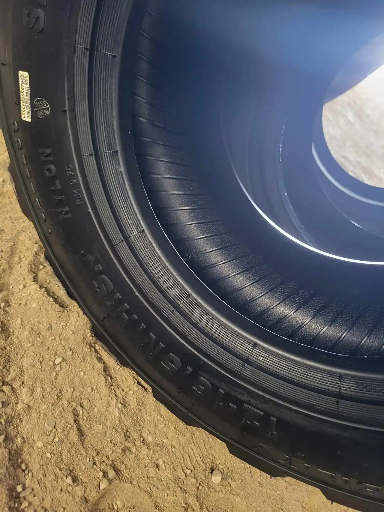 Gallery image 2 for New Forerunner 12-16.5 Tires