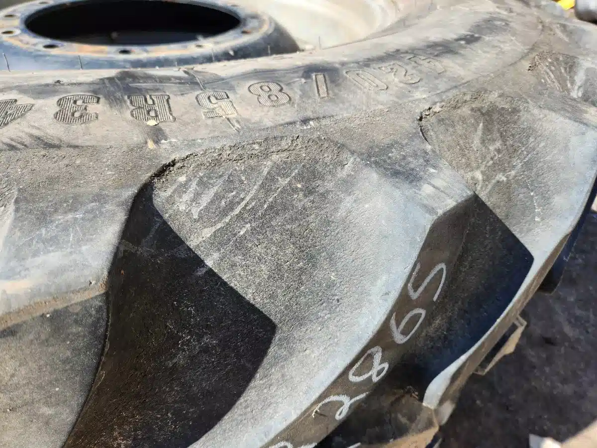 Gallery image 2 for Used Firestone 420/85R34 Tires