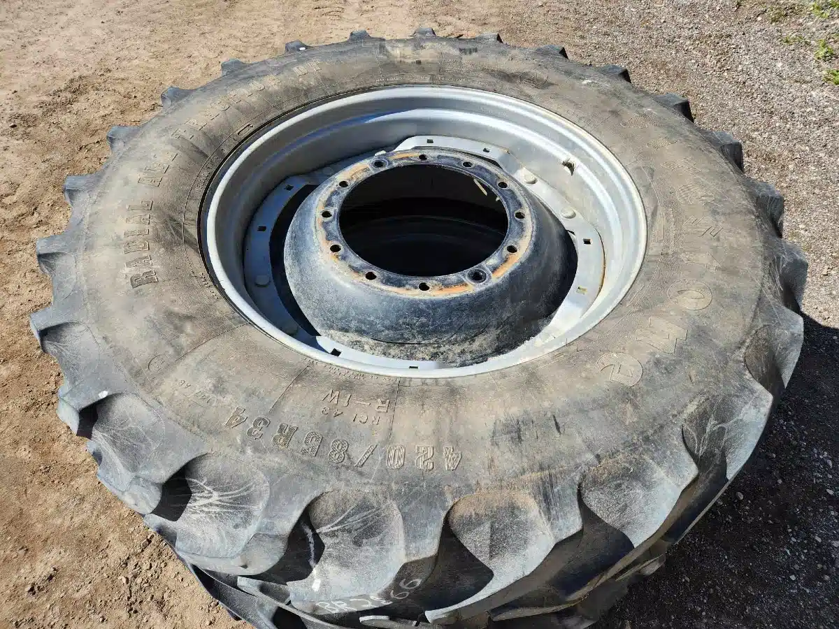 Gallery image 2 for Used Firestone 420/85R34 Tires & Rims