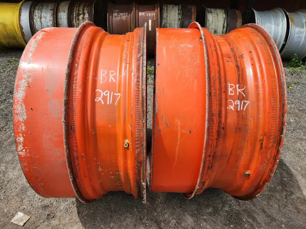 Gallery image 1 for Used Unverferth 13x46 Rims