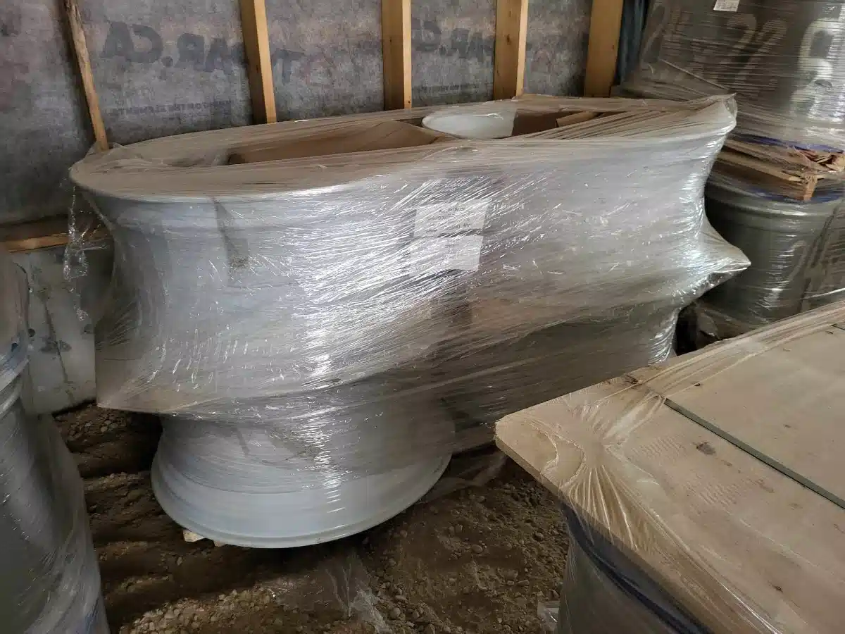 Gallery image 2 for New New Holland 18x38 Rims