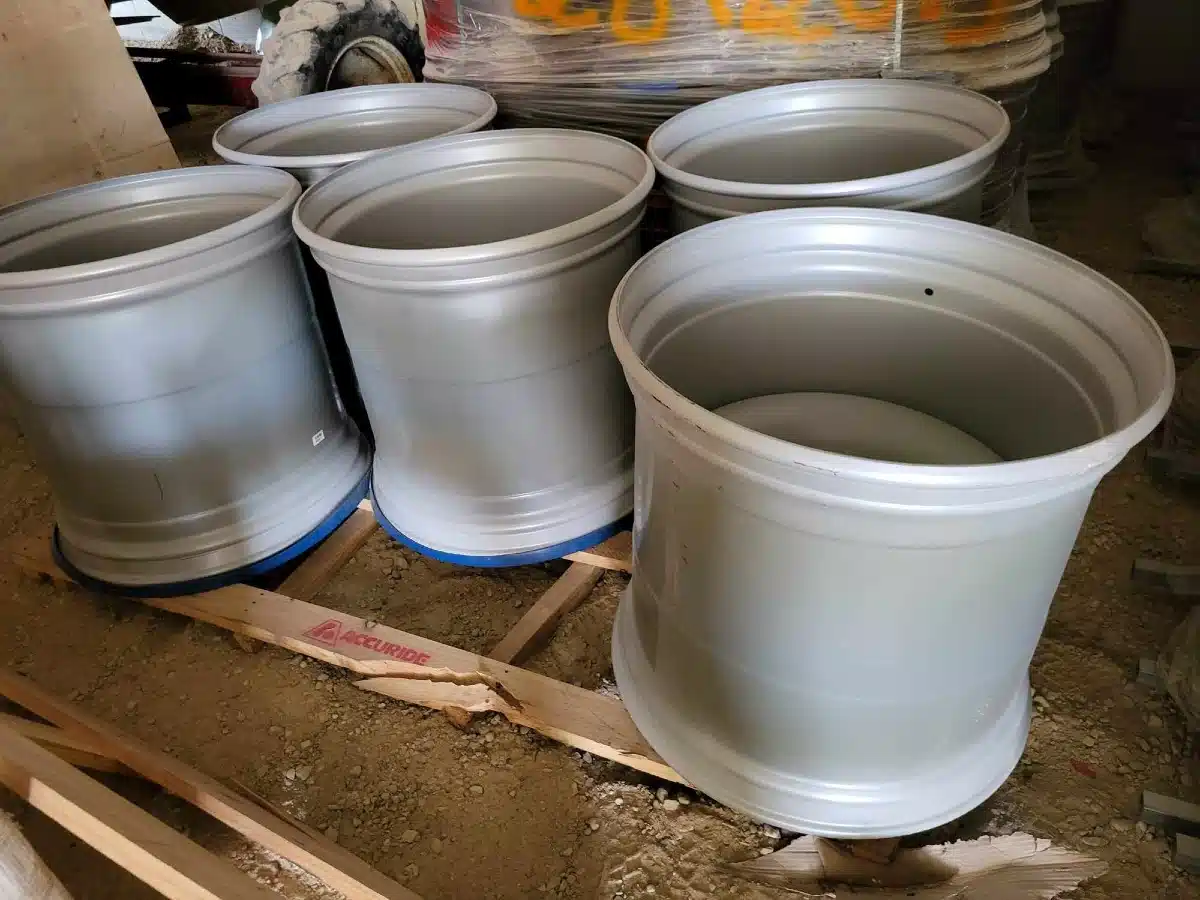 Gallery image 2 for New Multistar 28x30.5 Rims