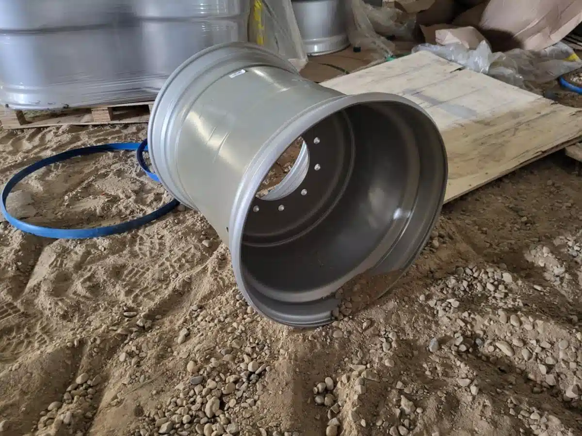 Gallery image 1 for New Multistar 24x22.5 Rims