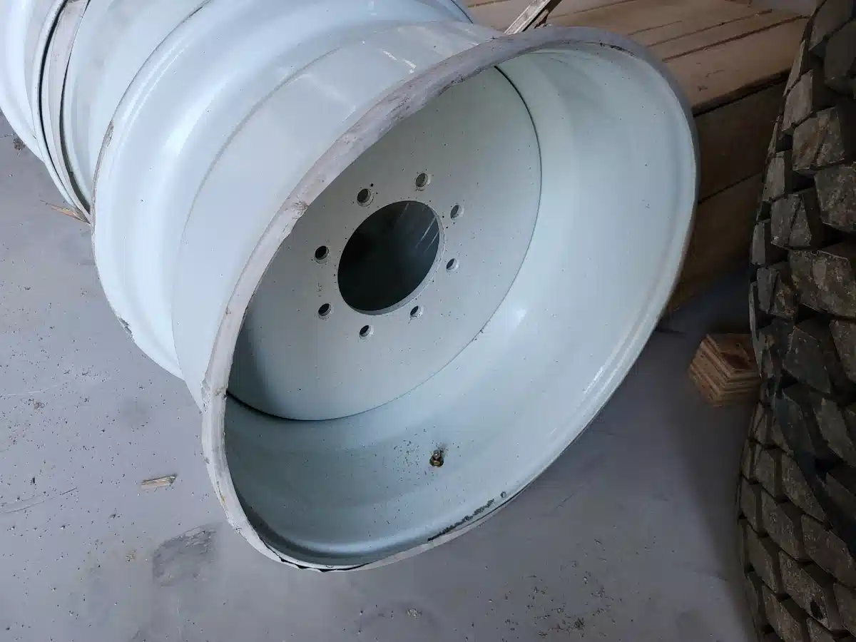 Gallery image 2 for New Multistar 11.75x22.5 Rims