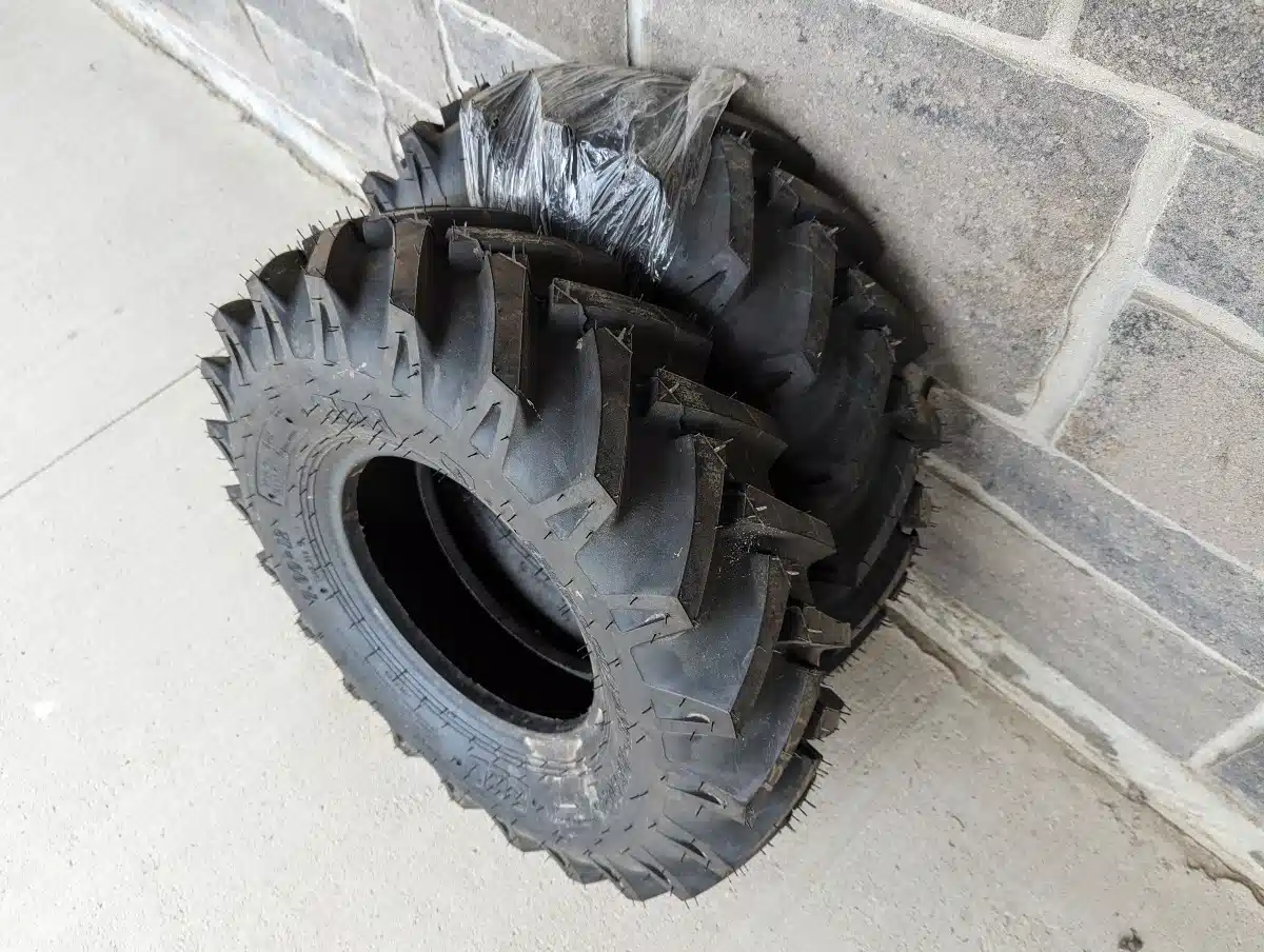 Gallery image 1 for Used BKT 7.00-12 Tires