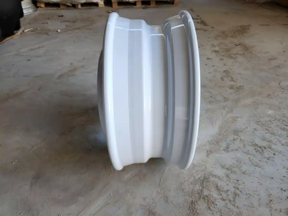 Gallery image 2 for New Multistar 8.25x22.5 Rims