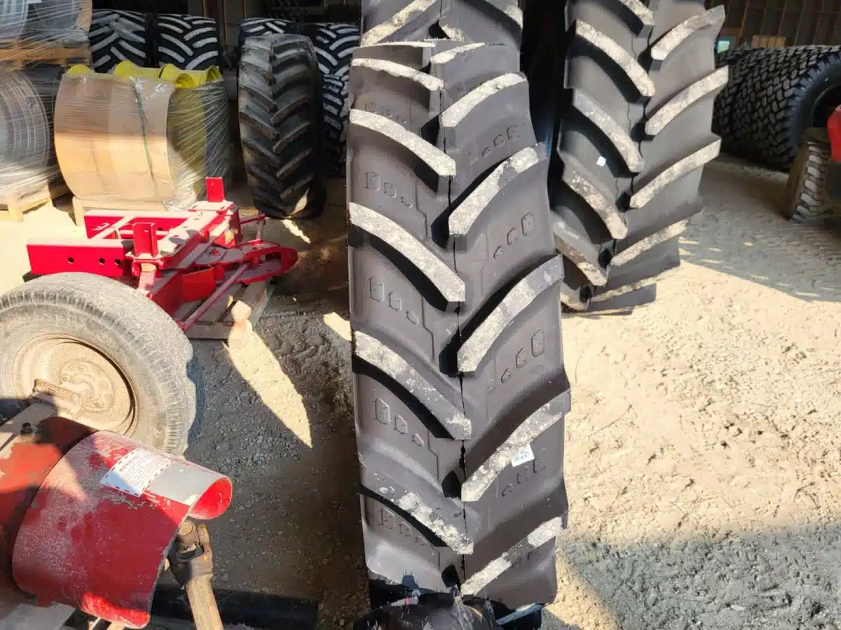 Gallery image 1 for New Forerunner 15.5R38 Tires