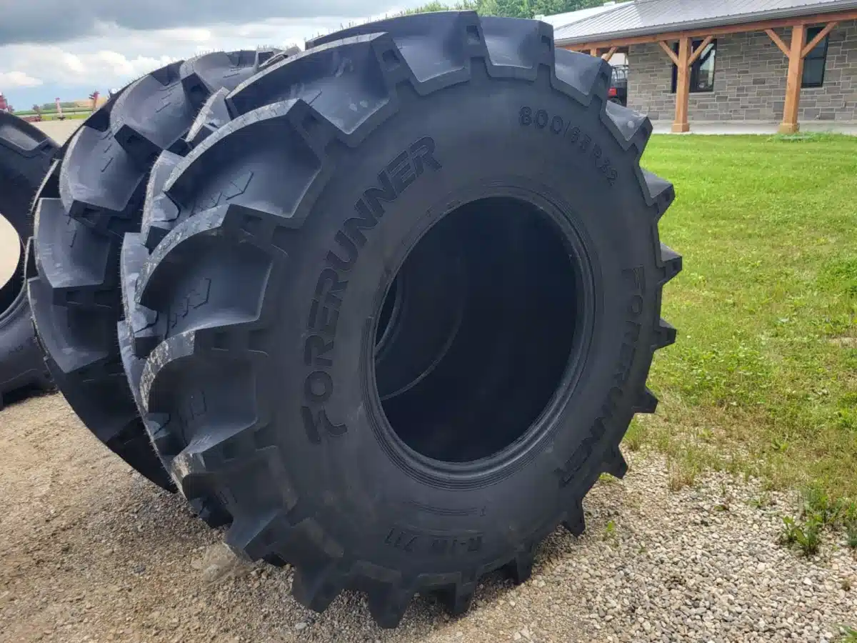 Gallery image 2 for New Forerunner 800/65R32 Tires