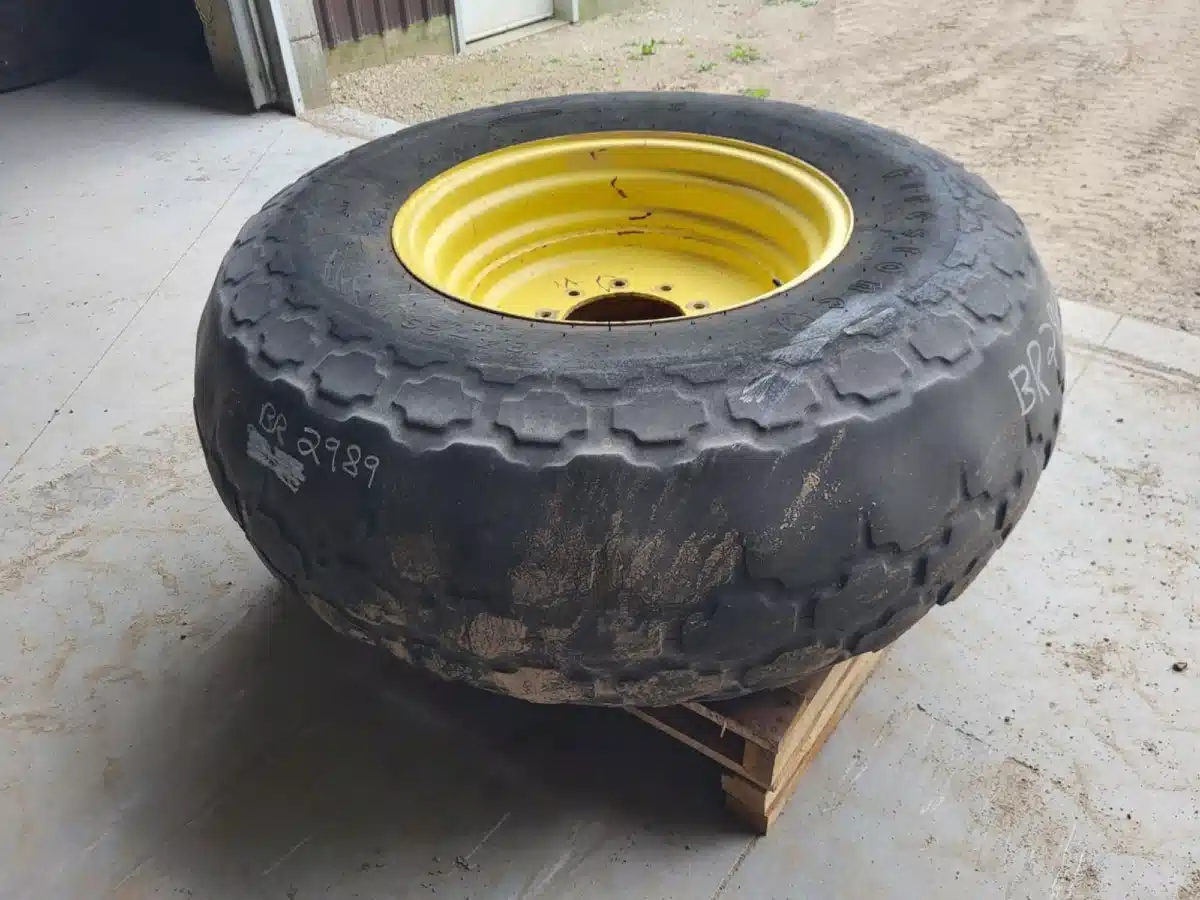 Gallery image 2 for Used Firestone 18.4X26 Tires & Rims