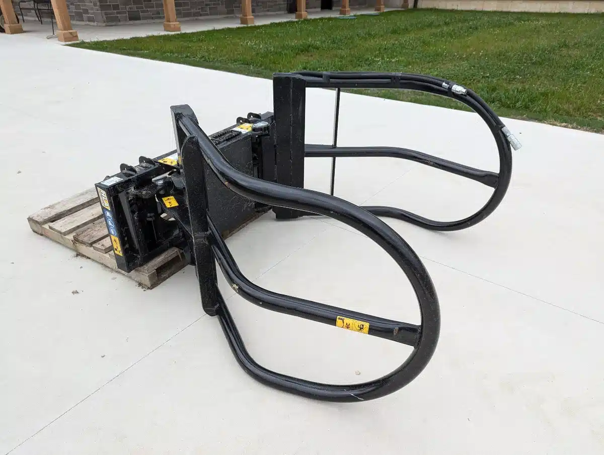 Gallery image 2 for New HLA Attachments BG6000 Bale Grapple