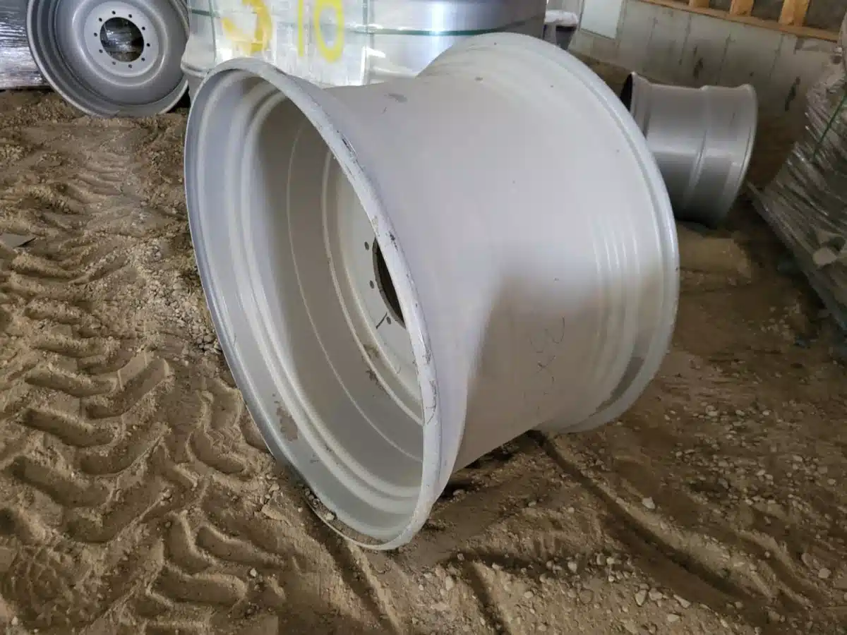 Gallery image 2 for New Multistar 23x38 Rims