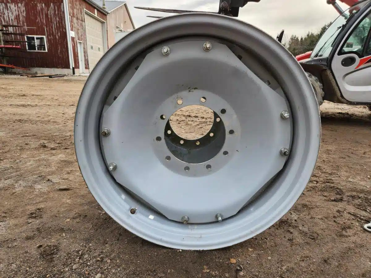 Gallery image 2 for Used Unverferth 13x34 Rims
