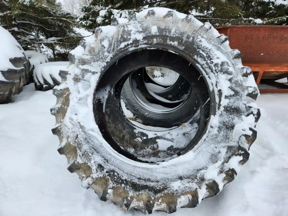 Gallery image 2 for Used Firestone 20.8R42 Duals