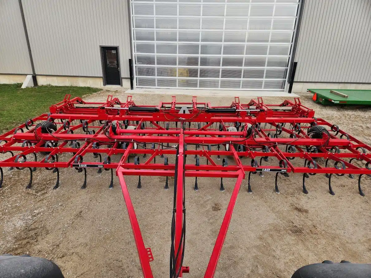 Gallery image 2 for Used Kongskilde 25FT Cultivator