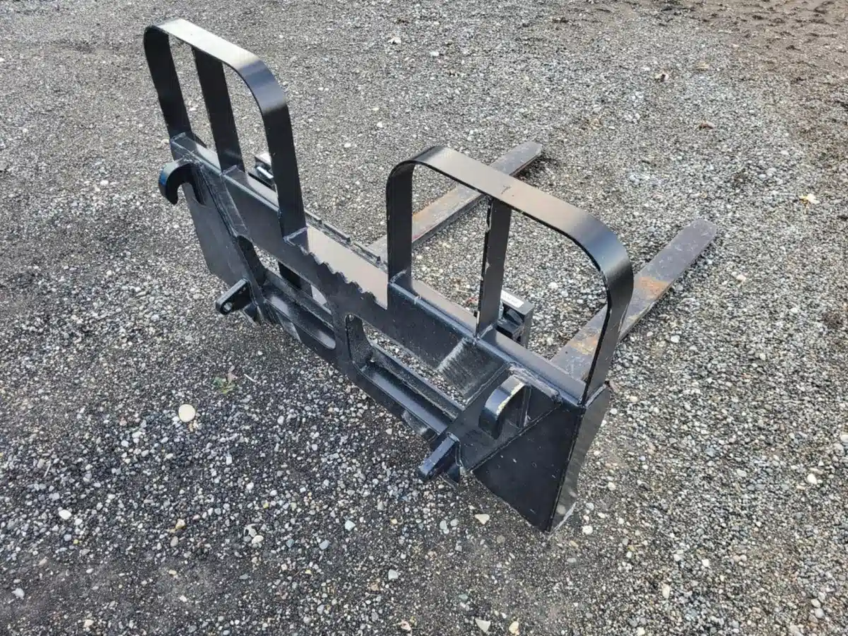 Gallery image 2 for Used HLA 4200 LBS Pallet Fork