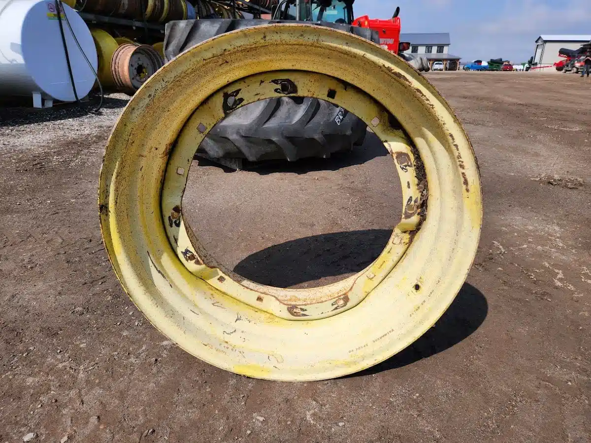 Gallery image 1 for Used Unspecified 15x30 Rims