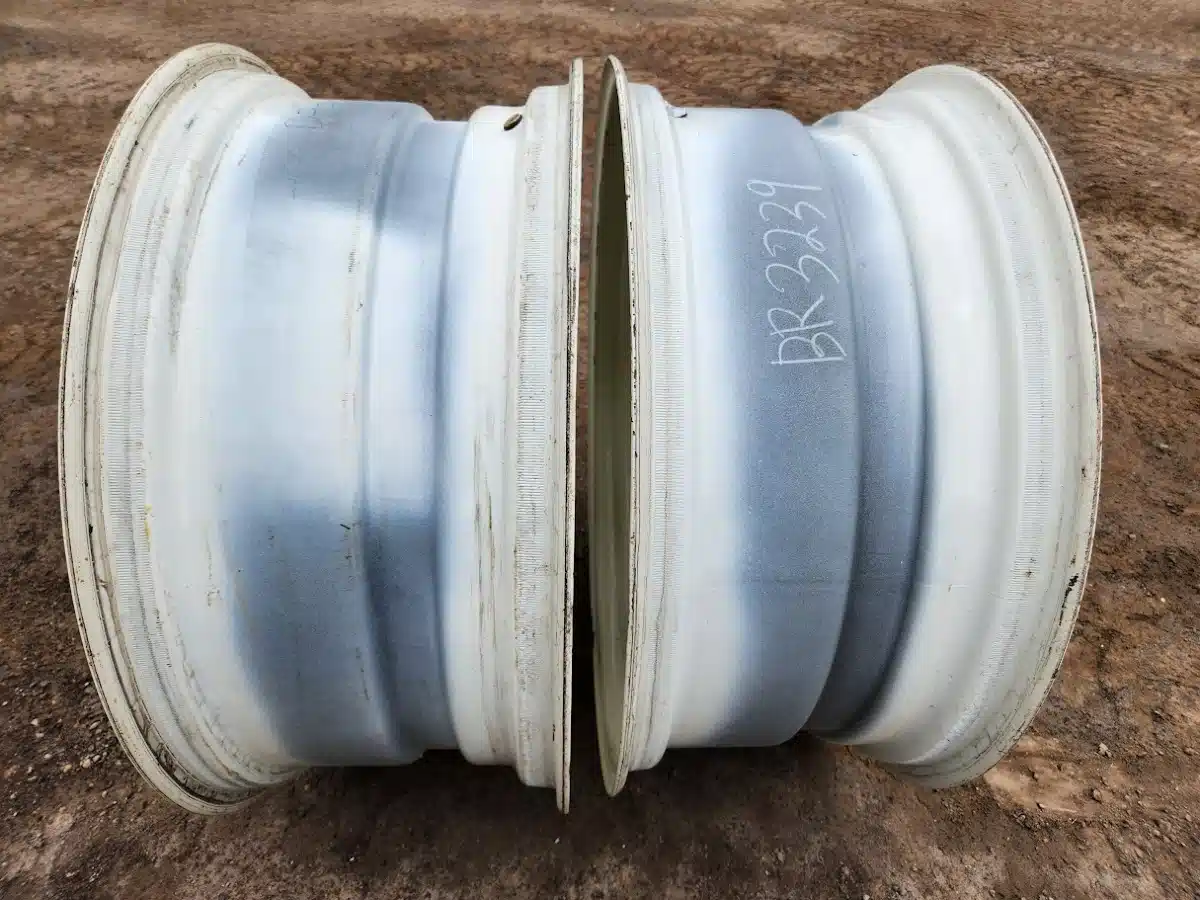 Gallery image 2 for Used Unspecified 16x38 Rims