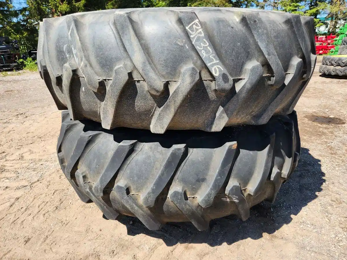 Gallery image 2 for Used Samson 18.4-34 Tires & Rims
