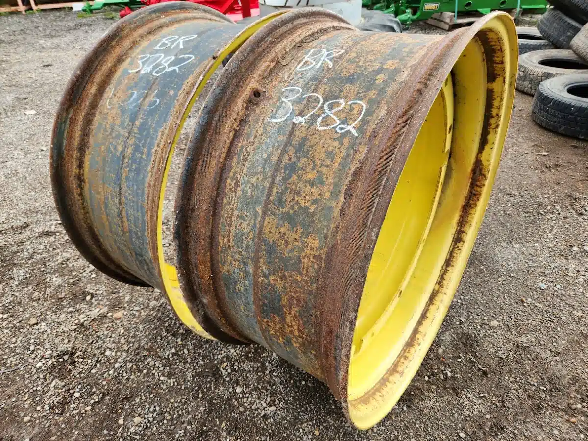 Gallery image 1 for Used Titan 16x38 Rims