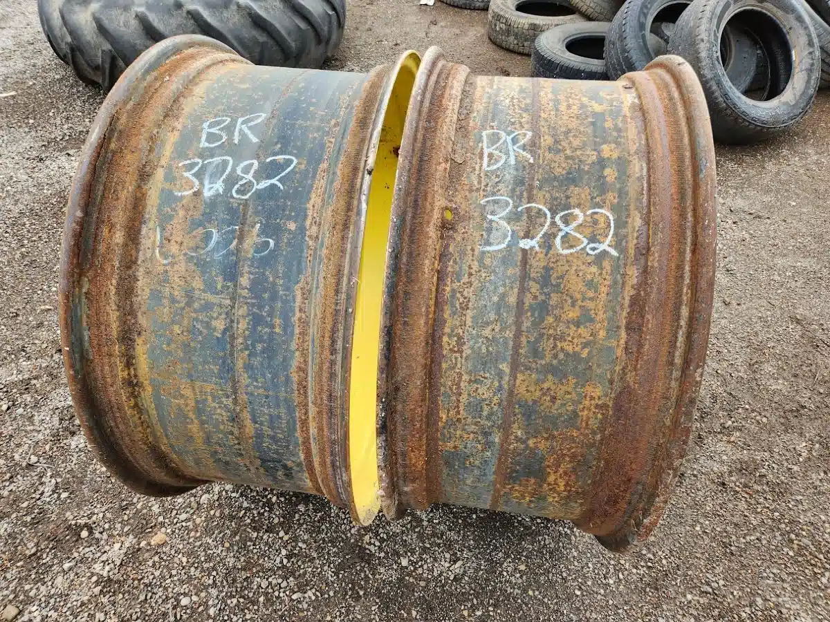 Gallery image 2 for Used Titan 16x38 Rims