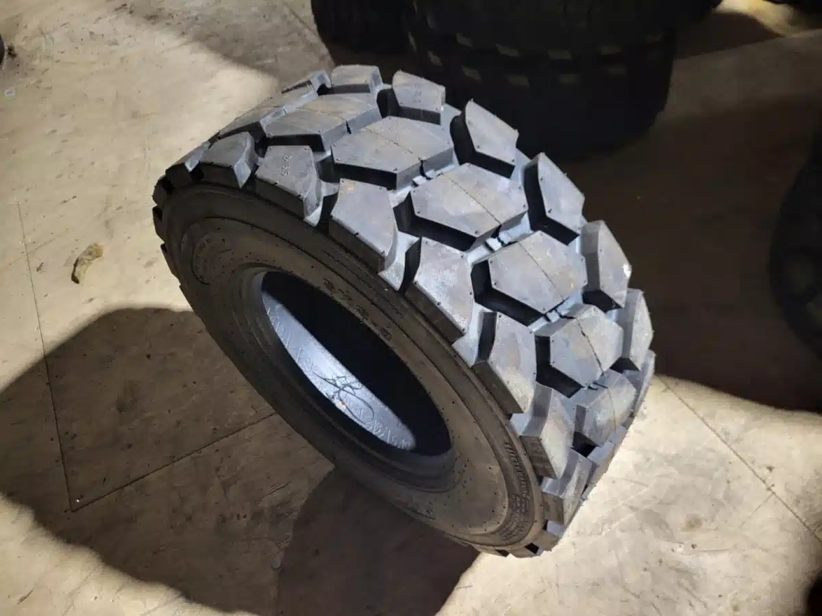 Gallery image 1 for New Multistar 12-16.5 Tires