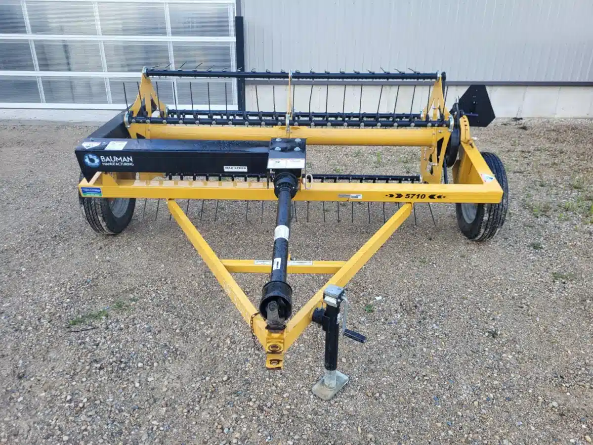 Gallery image 2 for Used 2021 Bauman 5710 Hay Fluffer