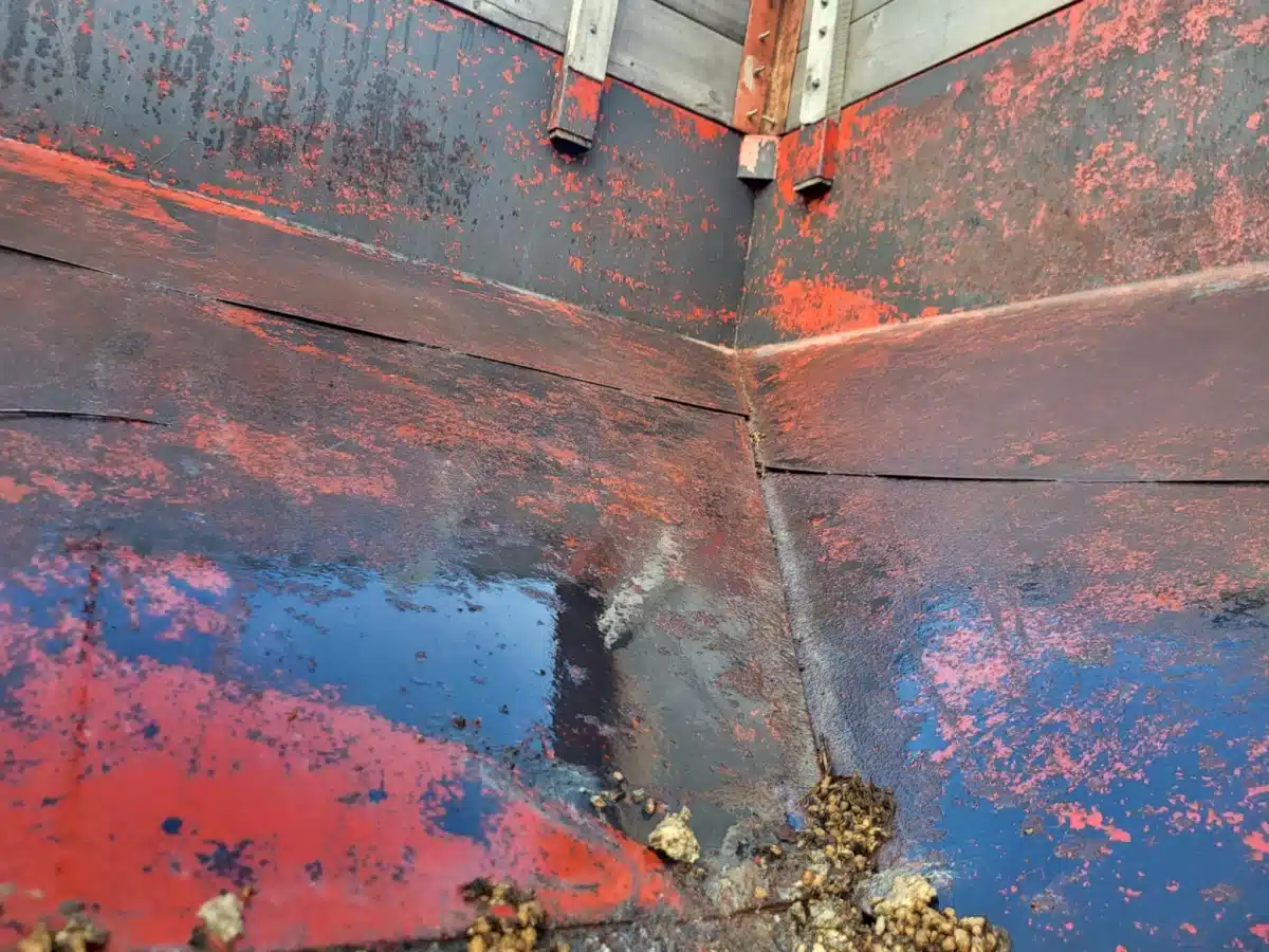 Gallery image 2 for Used Turnco 225 Gravity Box