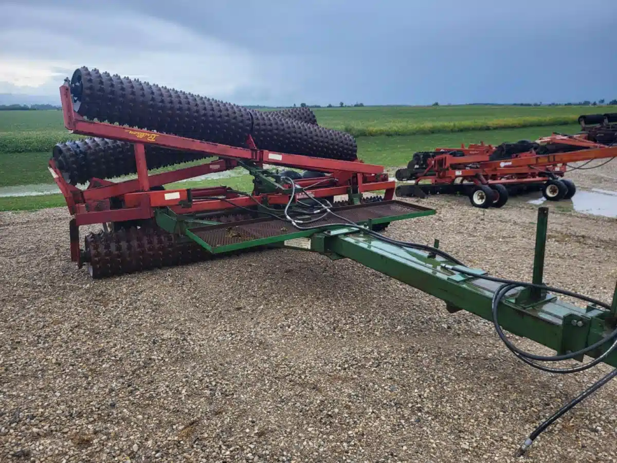 Gallery image 2 for Used Brillion 36' Packer