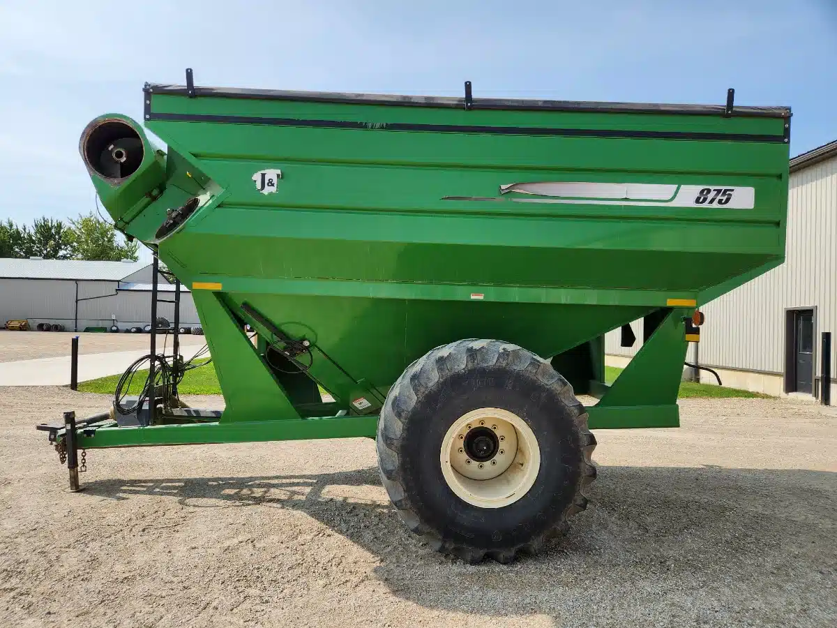 Gallery image 2 for Used J&M 875 Grain Cart