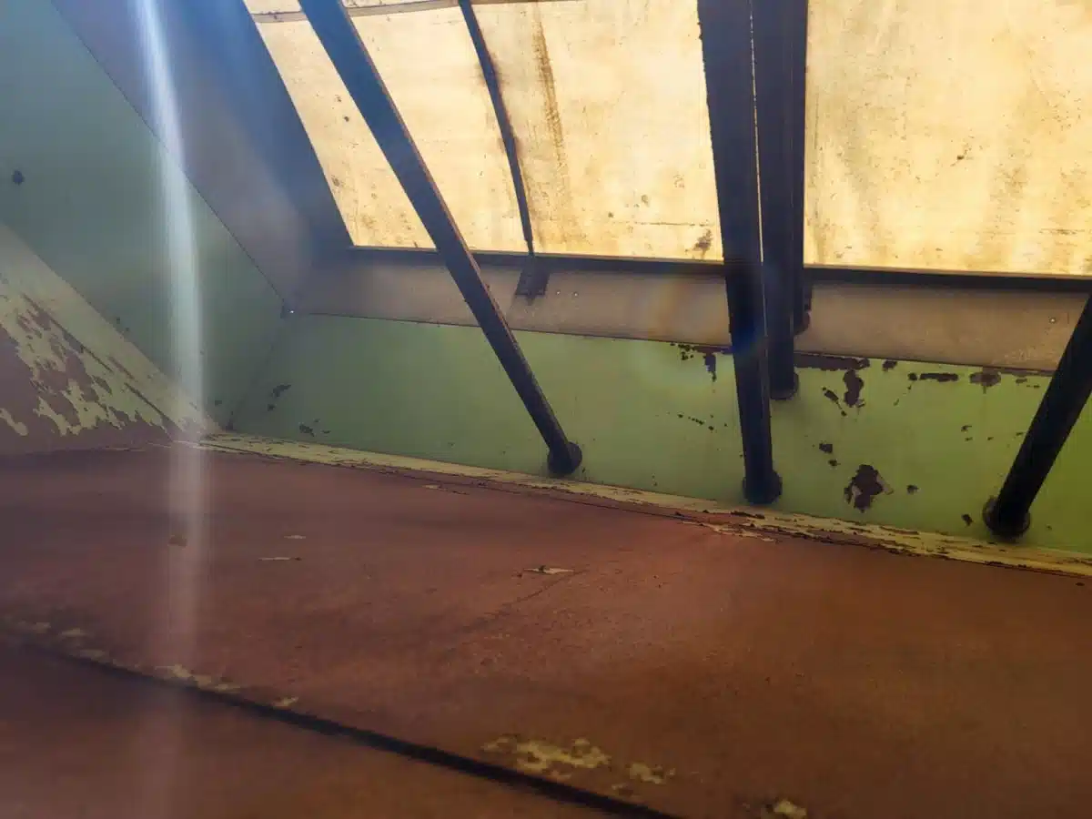 Gallery image 2 for Used Parker 2600 Gravity Box