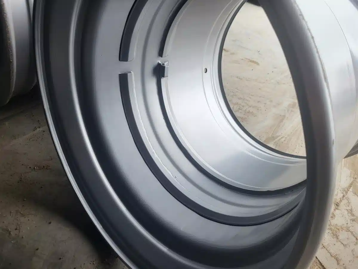 Gallery image 2 for New Multistar 24x22.5 Rims