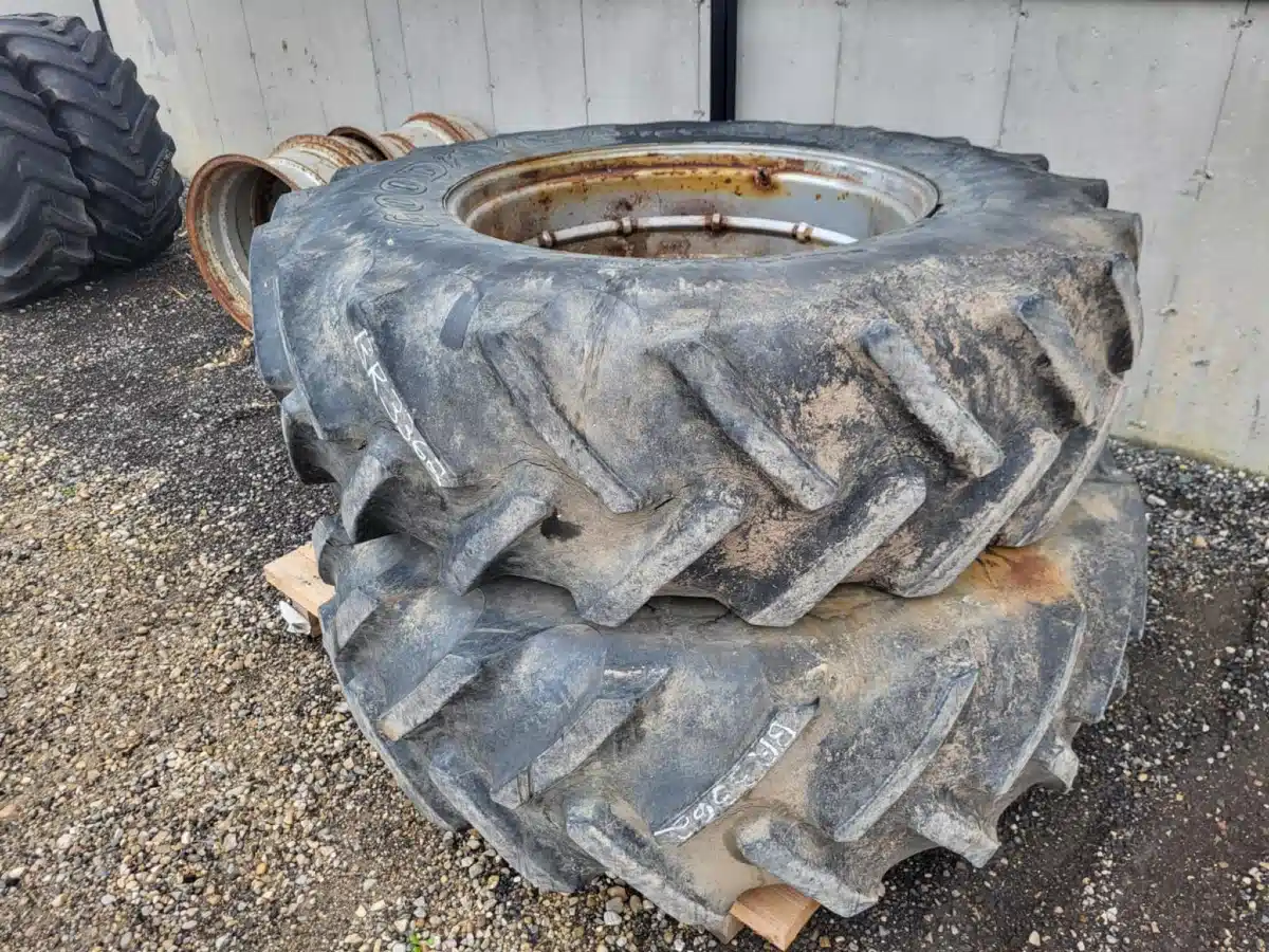 Gallery image 1 for Goodyear 20.8X38 Tires & Rims