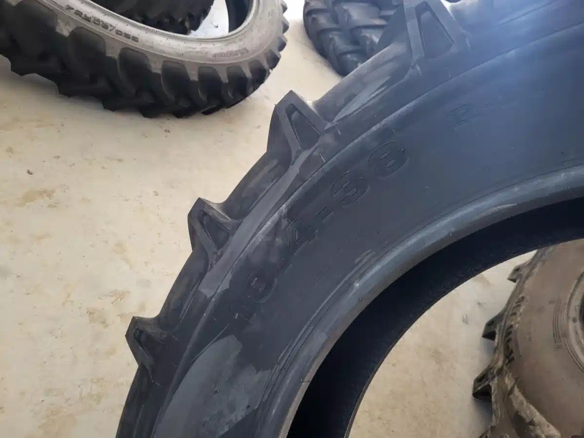 Gallery image 2 for New Forerunner 18.4-38 Tires