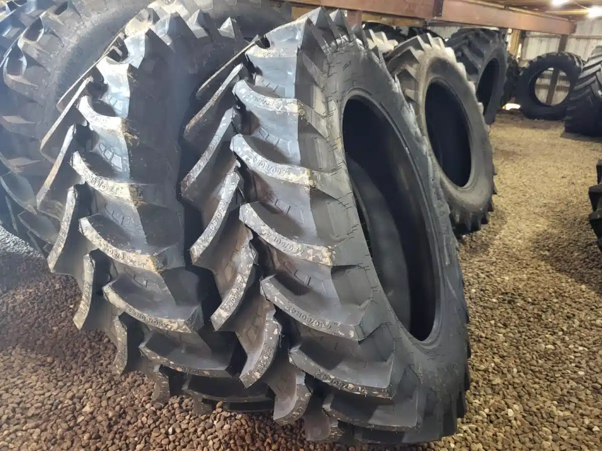 Gallery image 2 for New Petlas VF480/80R42 Tires