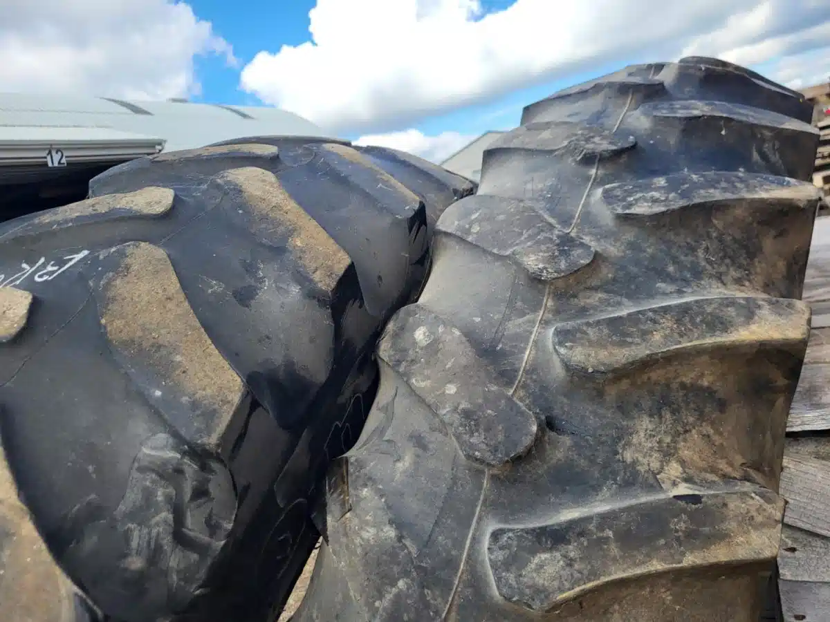 Gallery image 2 for Used Firestone 14.9X46 Tires