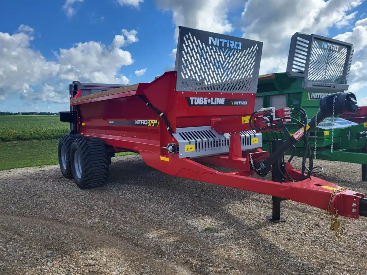 Gallery image 1 for New 2025 Tubeline Manufacturing Ltd 375RS Manure Spreader