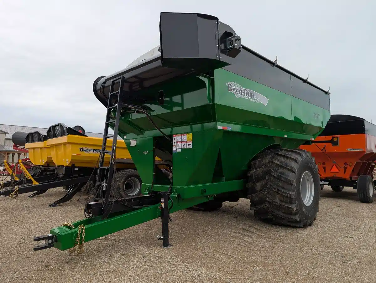 Gallery image 2 for New 2026 Bach Run 1147 Grain Cart