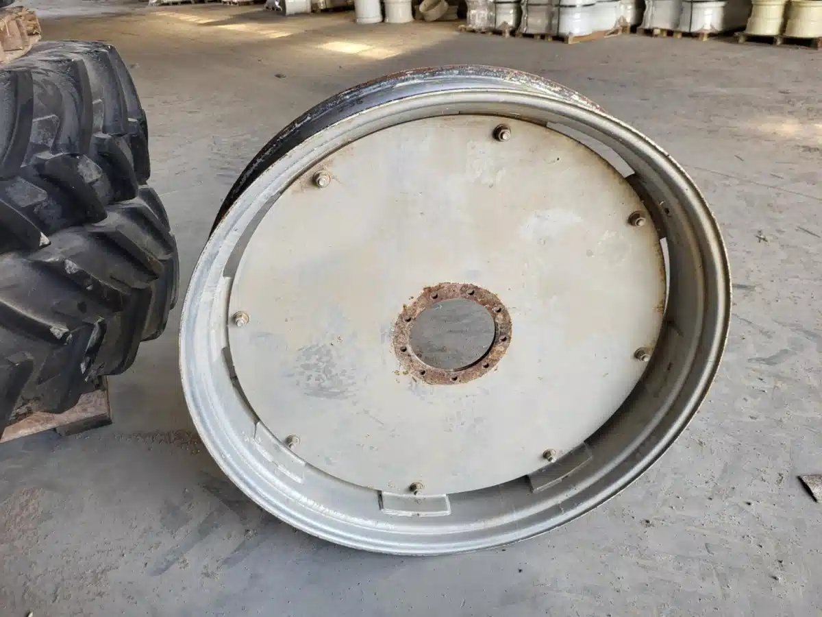 Used Unverferth 8x44 Rims