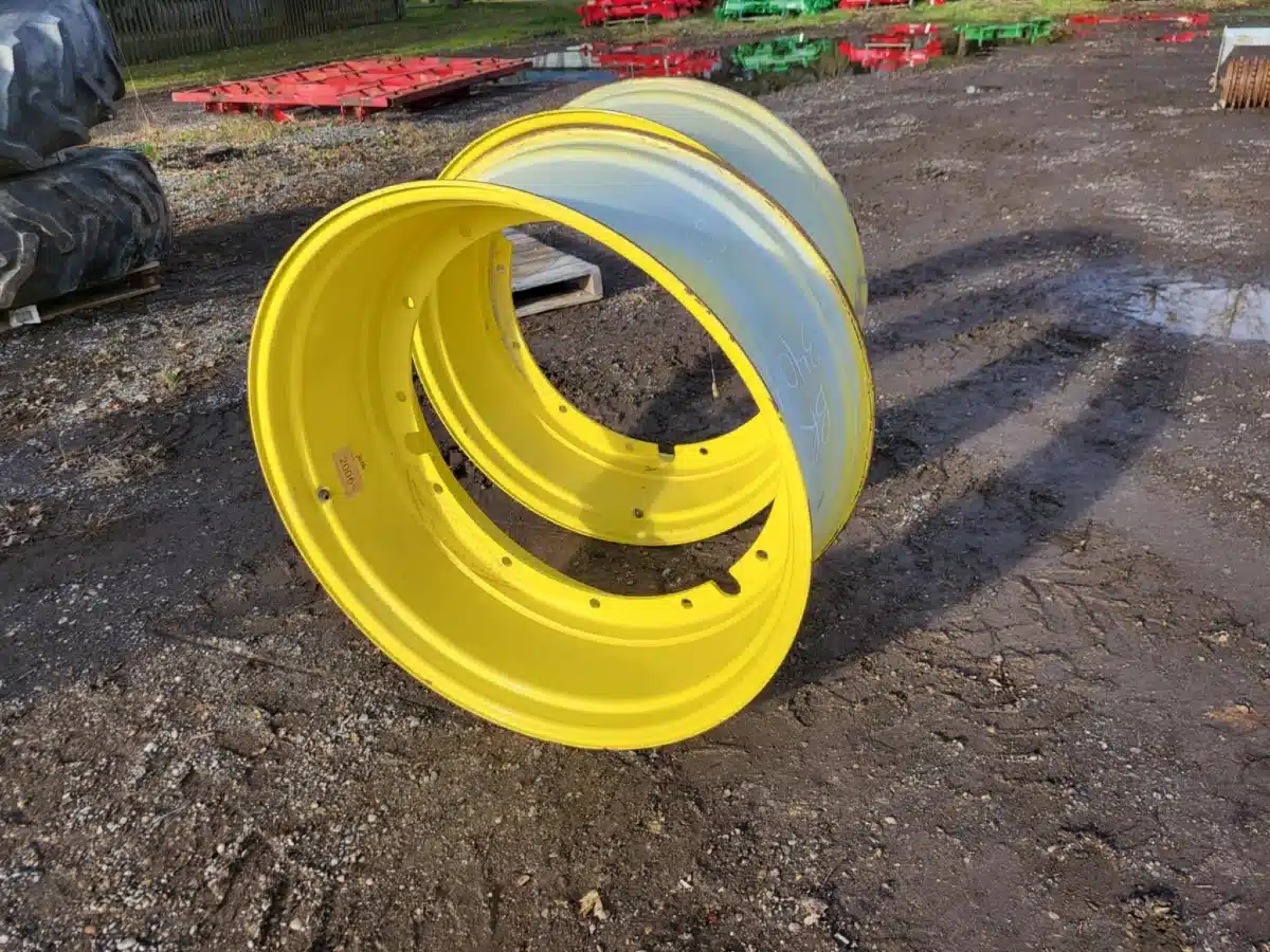 Used Titan 16x38 Rims