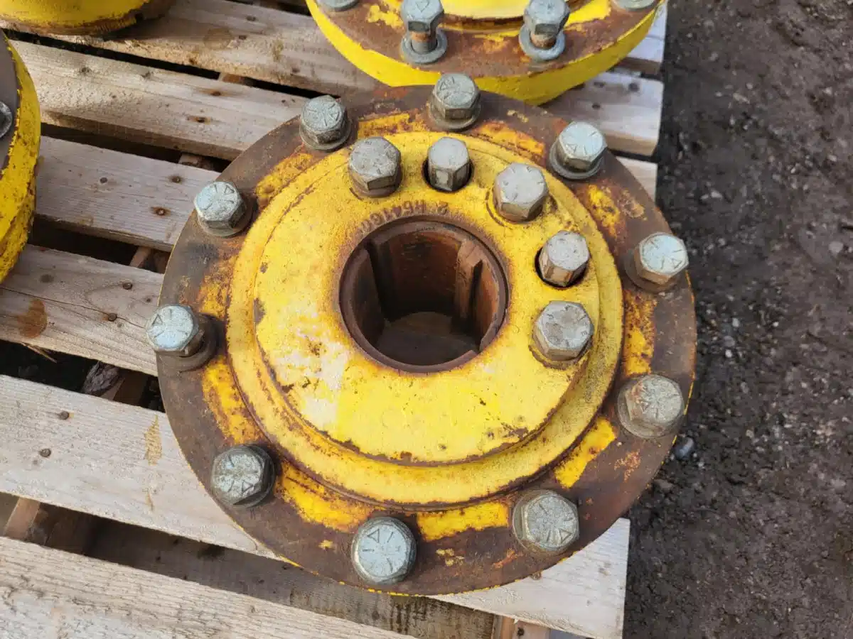 Gallery image 2 for Used John Deere 10bolt Dual Rims