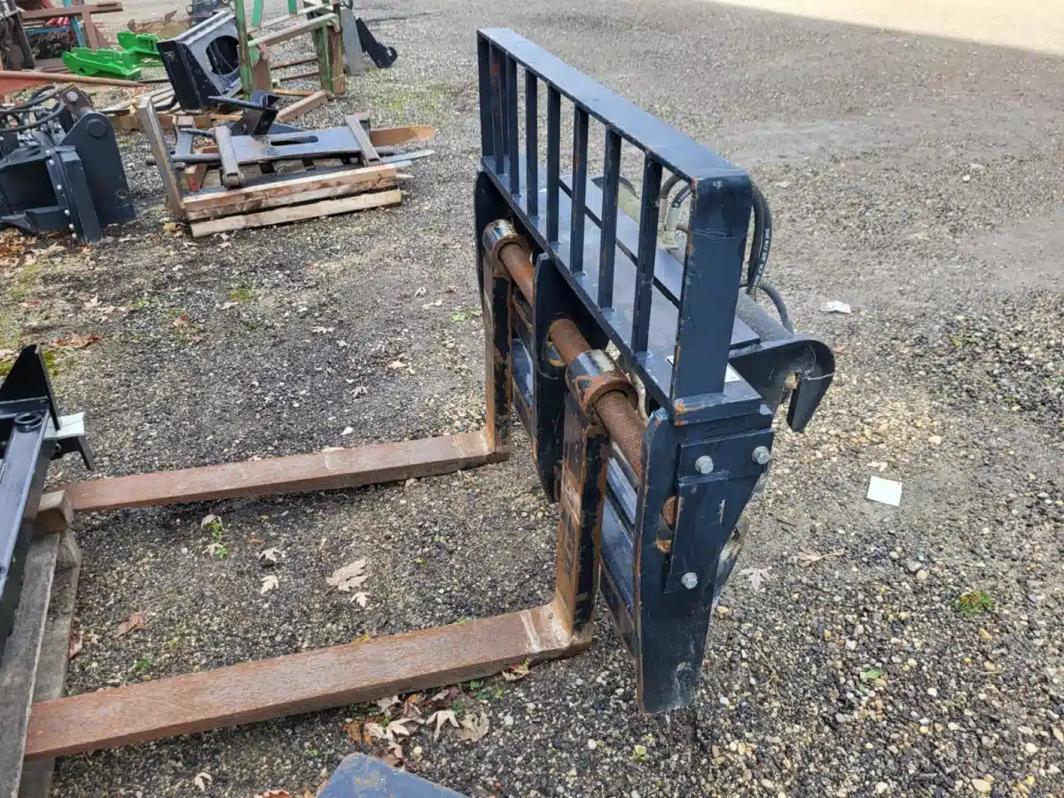Used Unspecified TX-0050 Pallet Fork