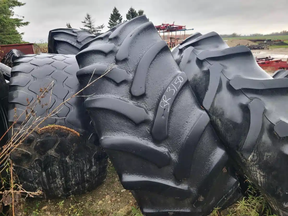 Gallery image 1 for Firestone 710/70R42 Tires