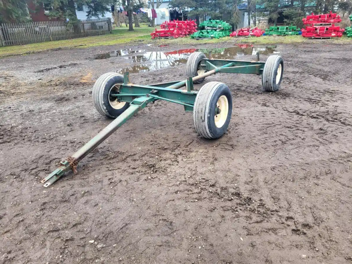 Used Martin Farm Wagons 8 TON Running Gear