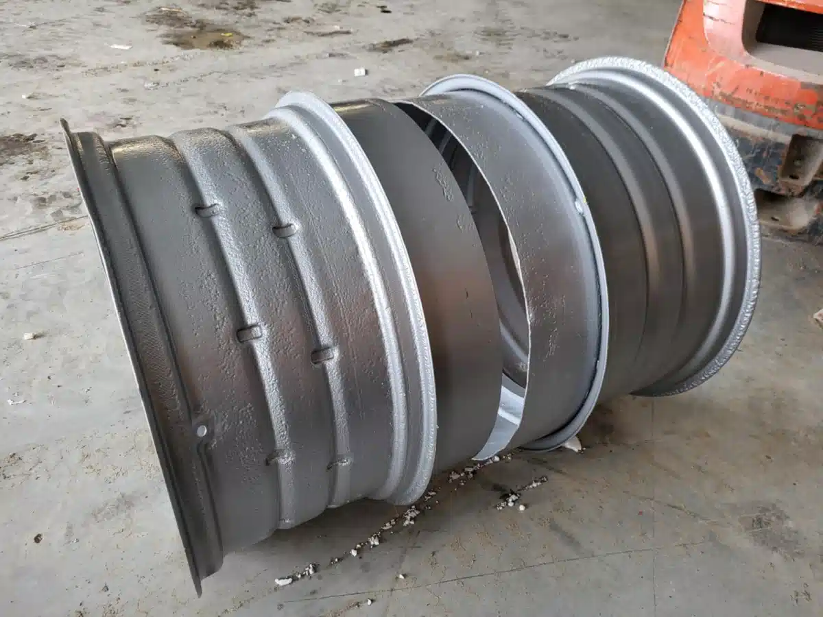 Gallery image 2 for Unverferth 16x34 Dual Rims