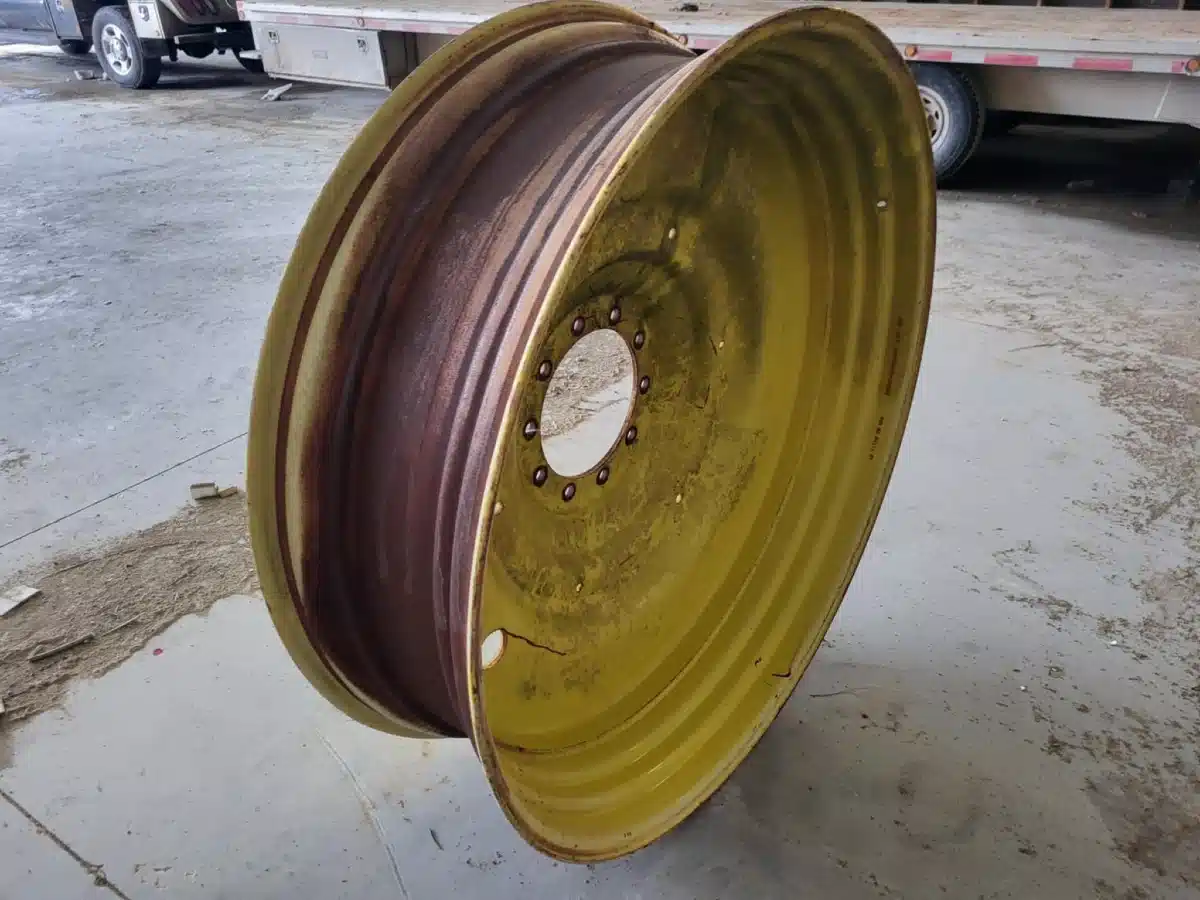 Gallery image 2 for John Deere 15X50 Rims