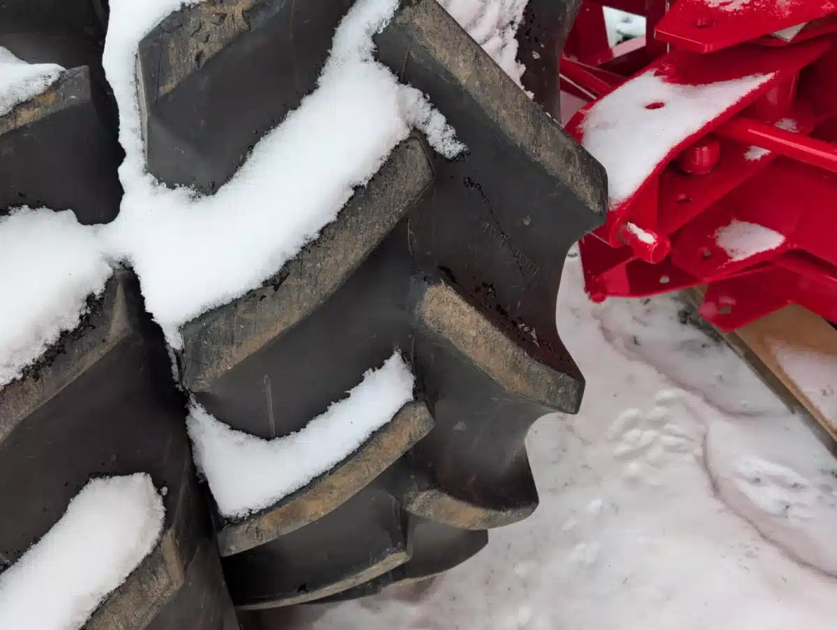 Gallery image 2 for Goodyear 18.4R30 Tires