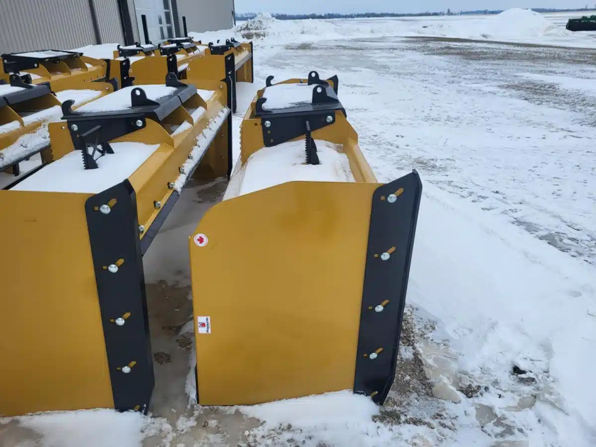 Gallery image 2 for 2026 Mapleside MFG 10SPEQA Snow Blade