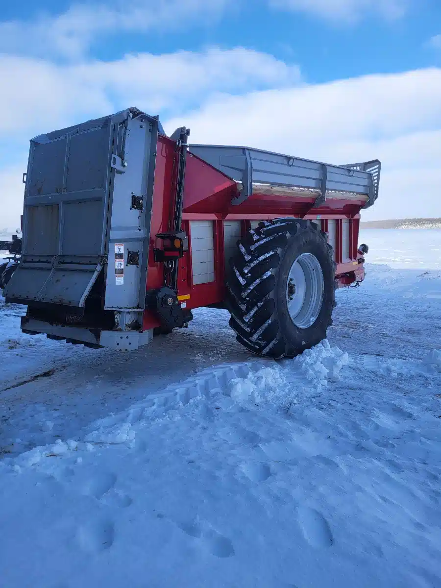 Gallery image 2 for Tubeline Manufacturing Ltd NITRO 600 Manure Spreader